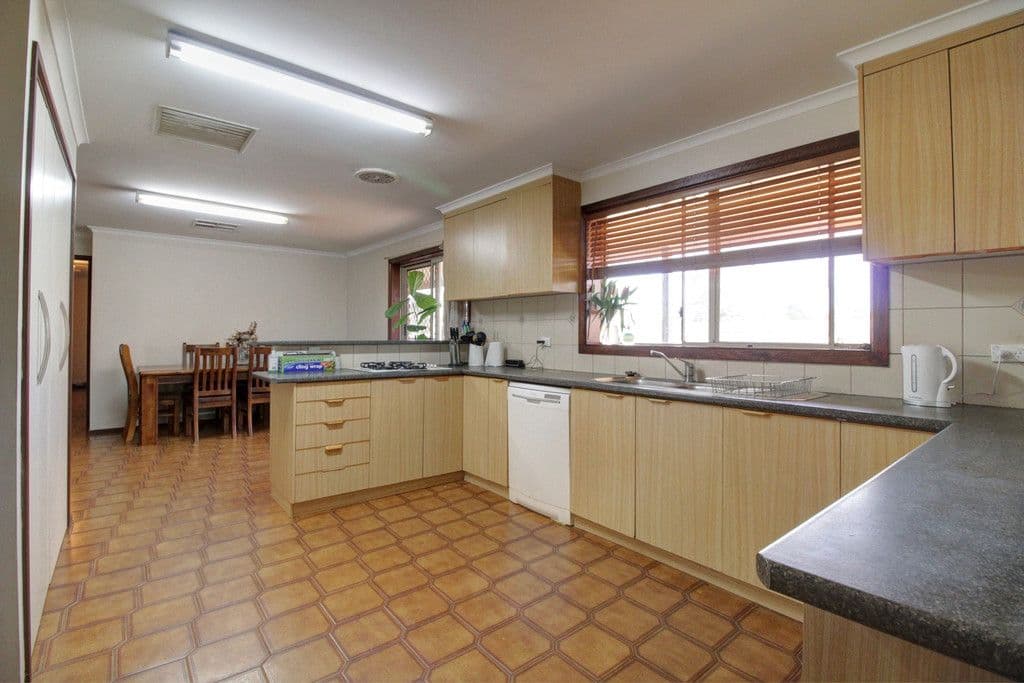 370 Dunstone Road, Barmera SA 5345, Barmera - Thumbnail 7