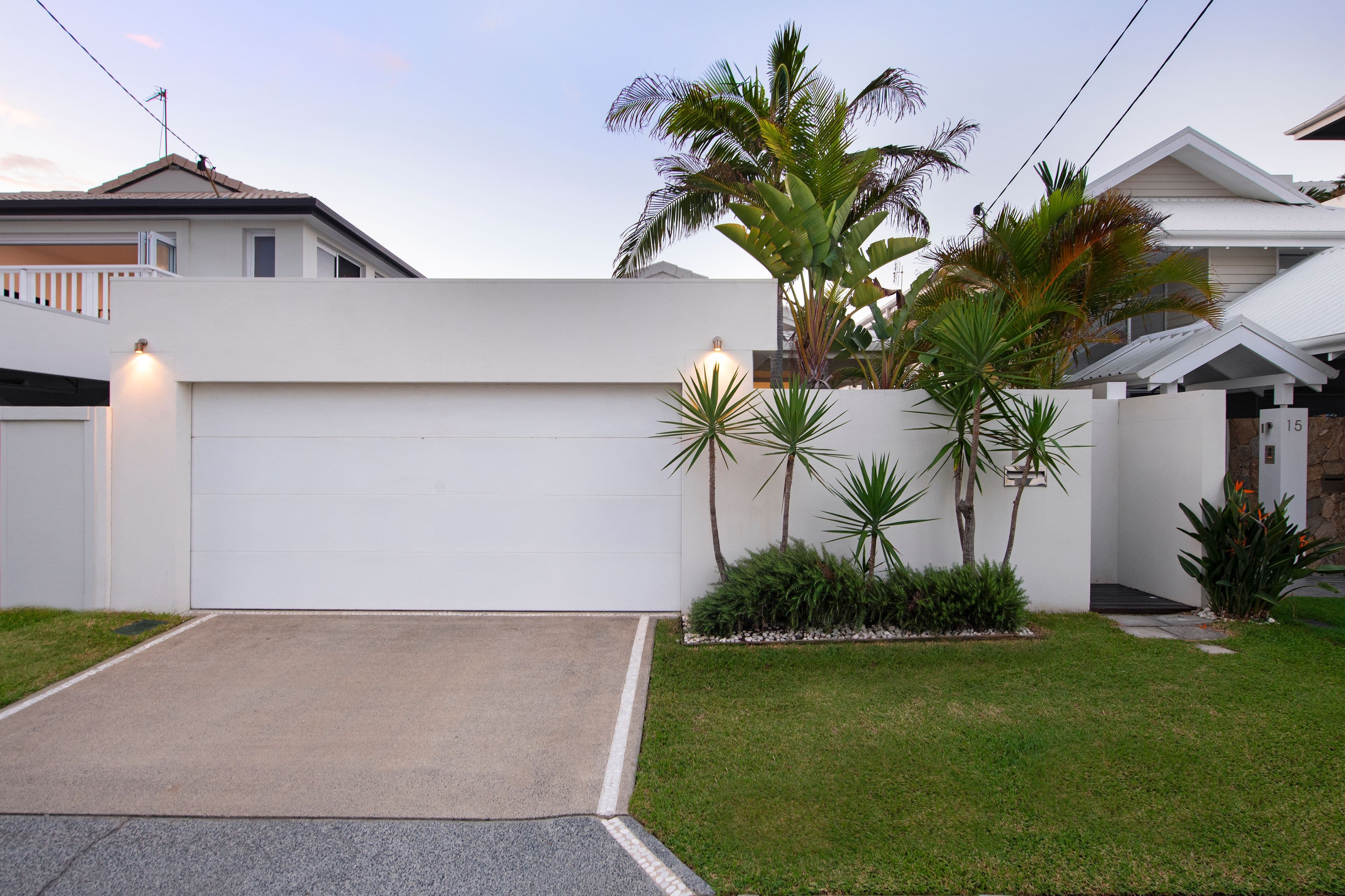 17 Alfred Street, Mermaid Beach QLD 4218, Mermaid Beach - Thumbnail 3