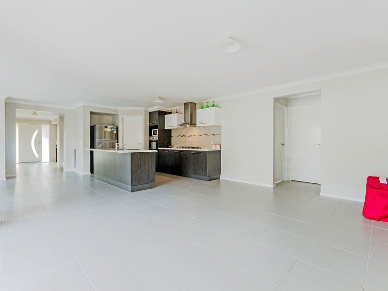 44 Larson Avenue, Tarneit VIC 3029, Tarneit - Thumbnail 8