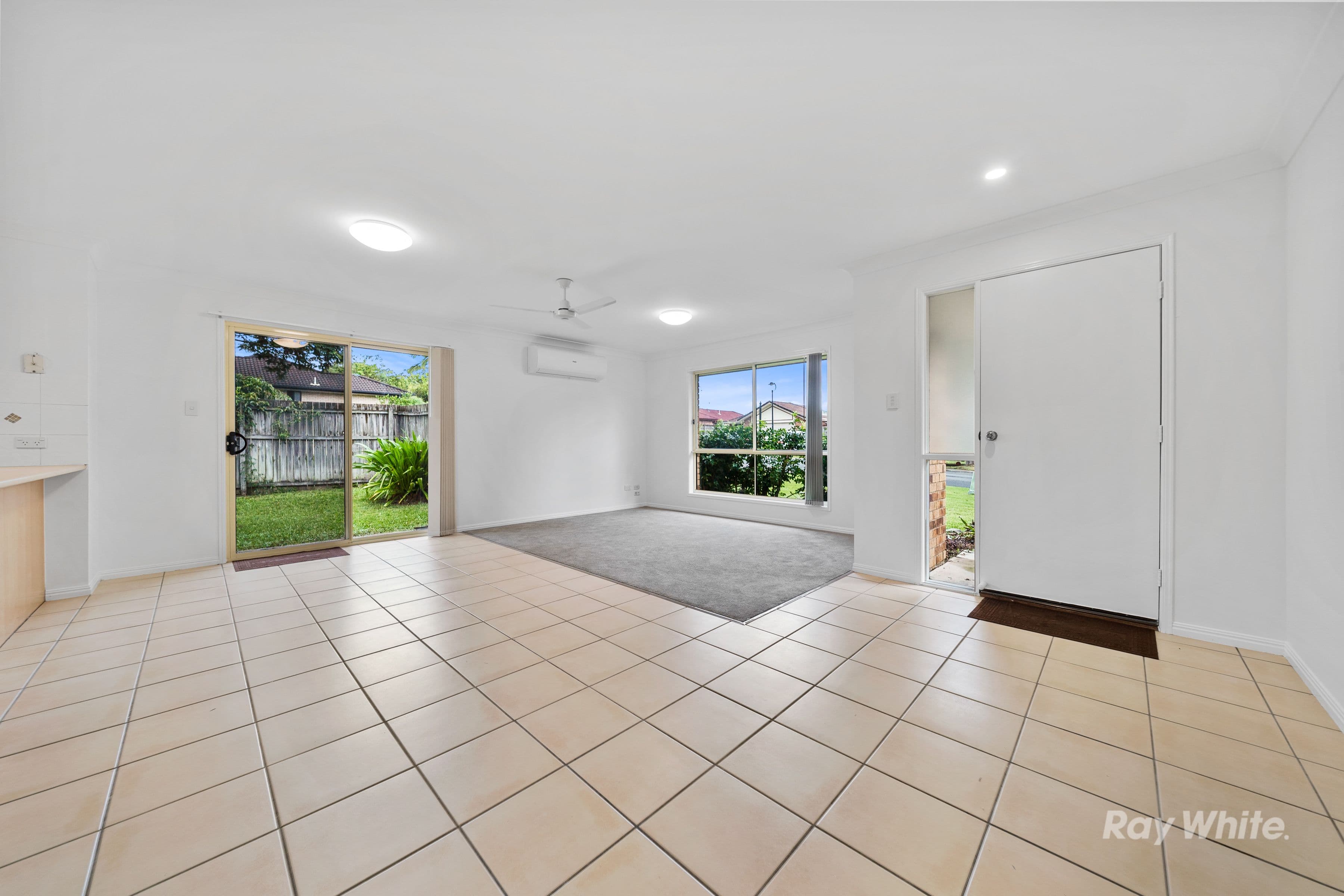 6 Rachel Drive, Crestmead QLD 4132, Crestmead - Thumbnail 2