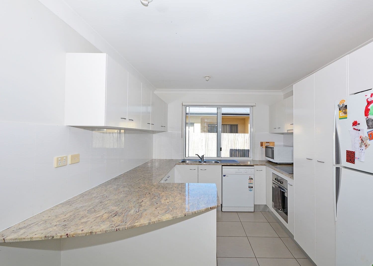 13 Northshore Avenue, Toogoom QLD 4655, Toogoom - Thumbnail 7