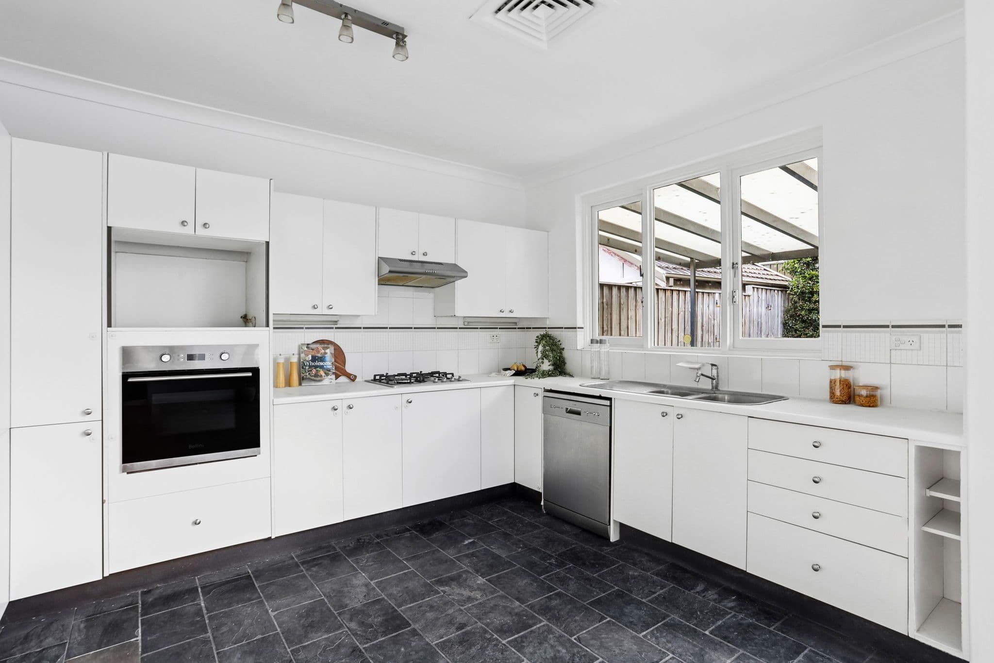 162 Cottenham Avenue, Kingsford NSW 2032, Kingsford - Thumbnail 5