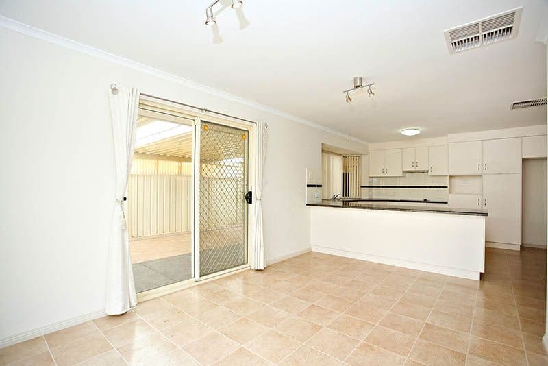 9 Navigator Parade, SMITHFIELD SA 5114, Smithfield - Thumbnail 4
