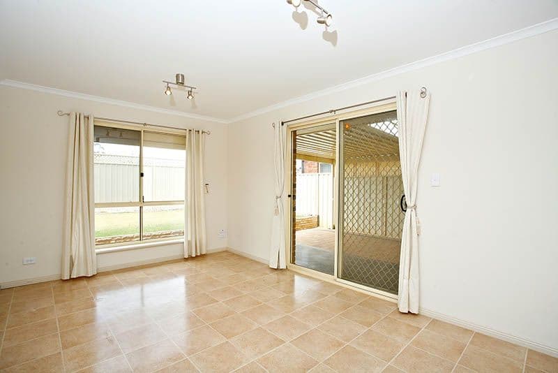 9 Navigator Parade, SMITHFIELD SA 5114, Smithfield - Thumbnail 5