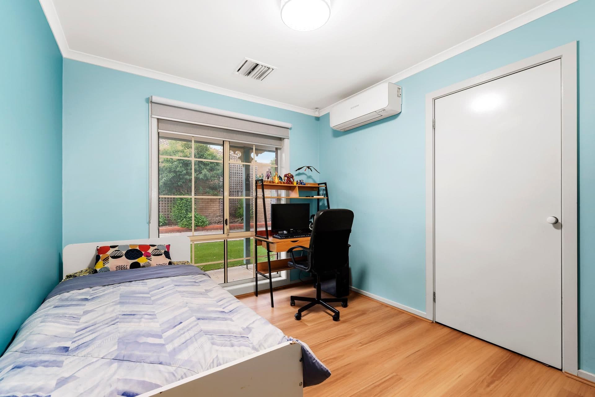 319 Waverley Road, Mount Waverley VIC 3149, Mount Waverley - Thumbnail 4