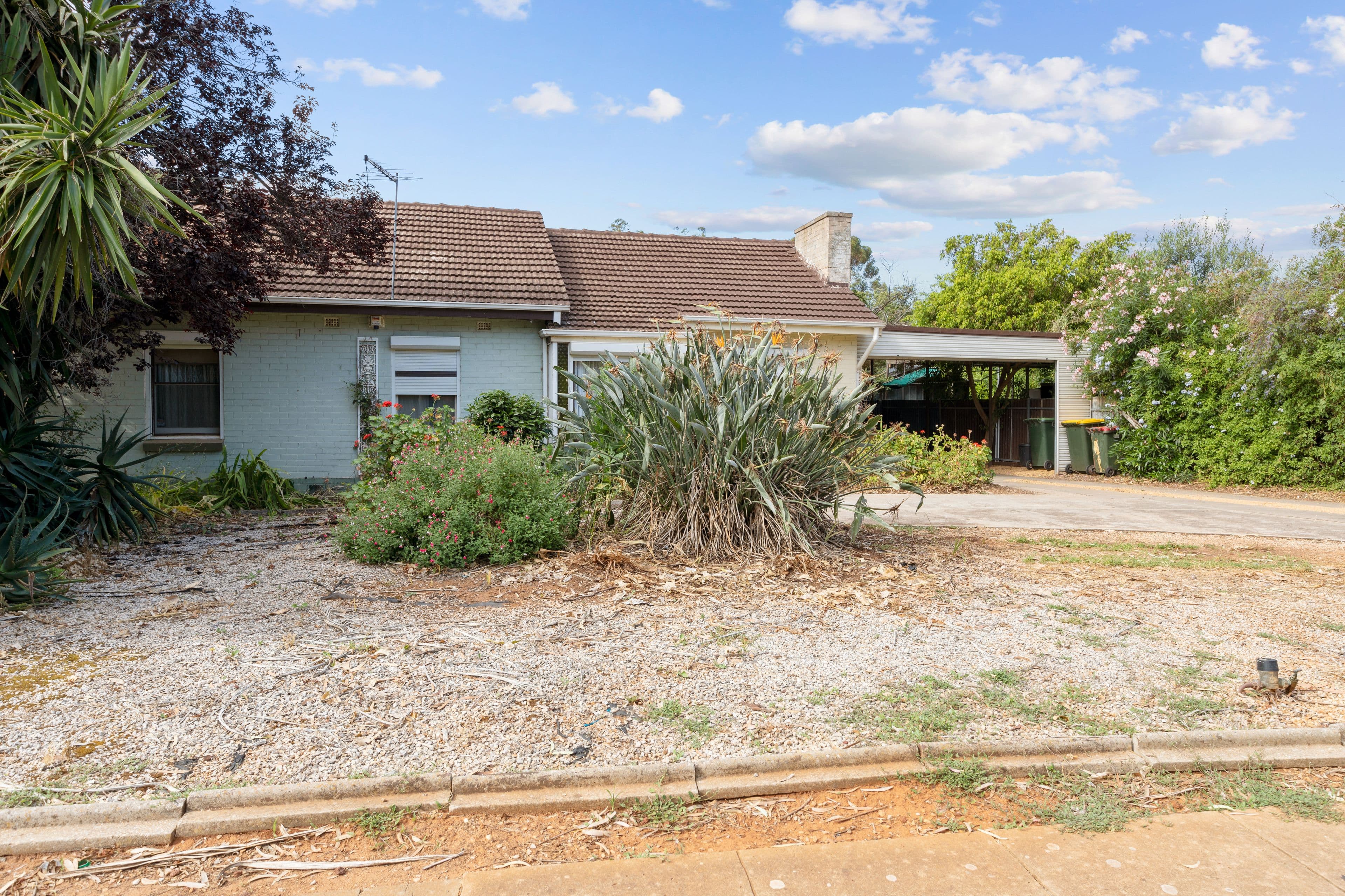 195 Hogarth Road, Elizabeth Grove SA 5112, Elizabeth Grove - Thumbnail 2