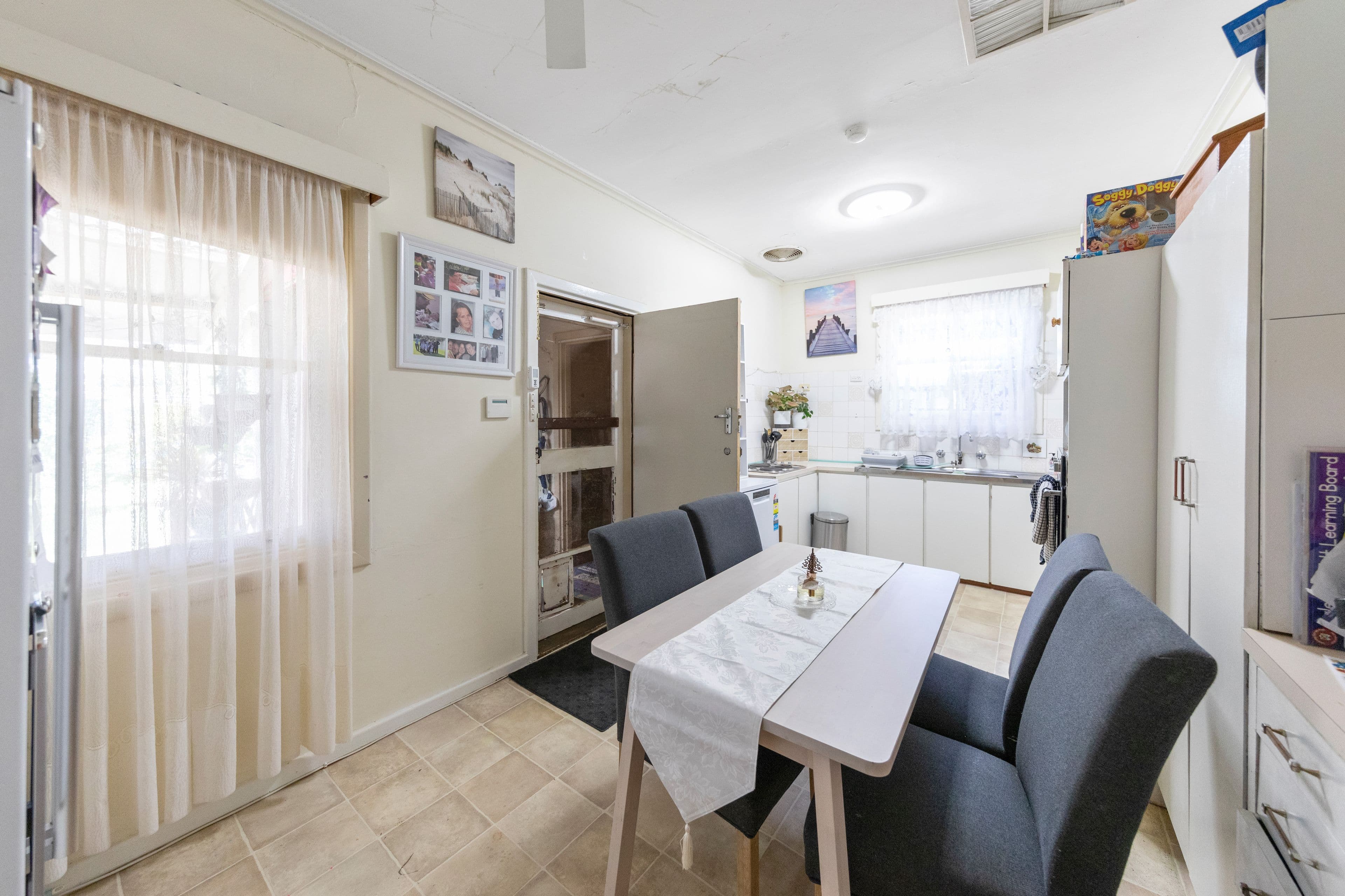 195 Hogarth Road, Elizabeth Grove SA 5112, Elizabeth Grove - Thumbnail 4