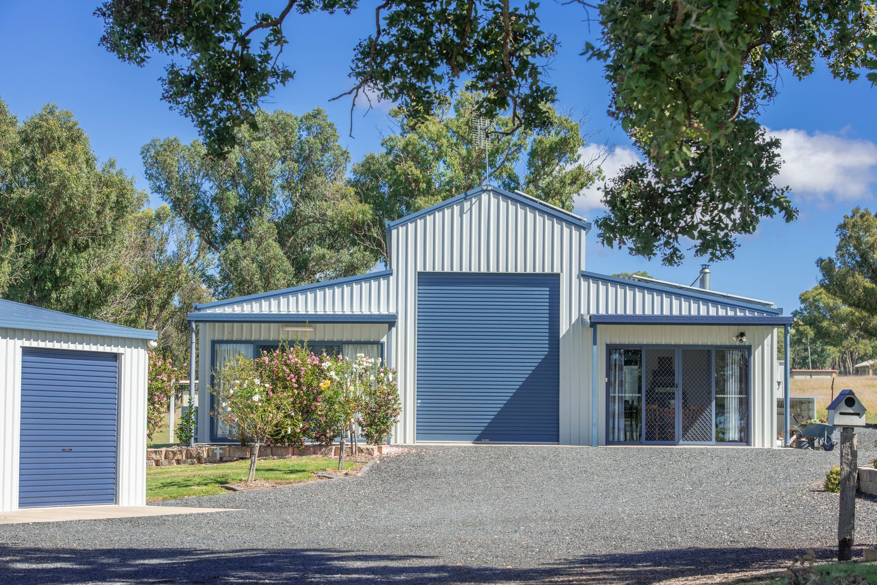 4-10 Western Street, Tenterfield NSW 2372, Tenterfield - Thumbnail 2