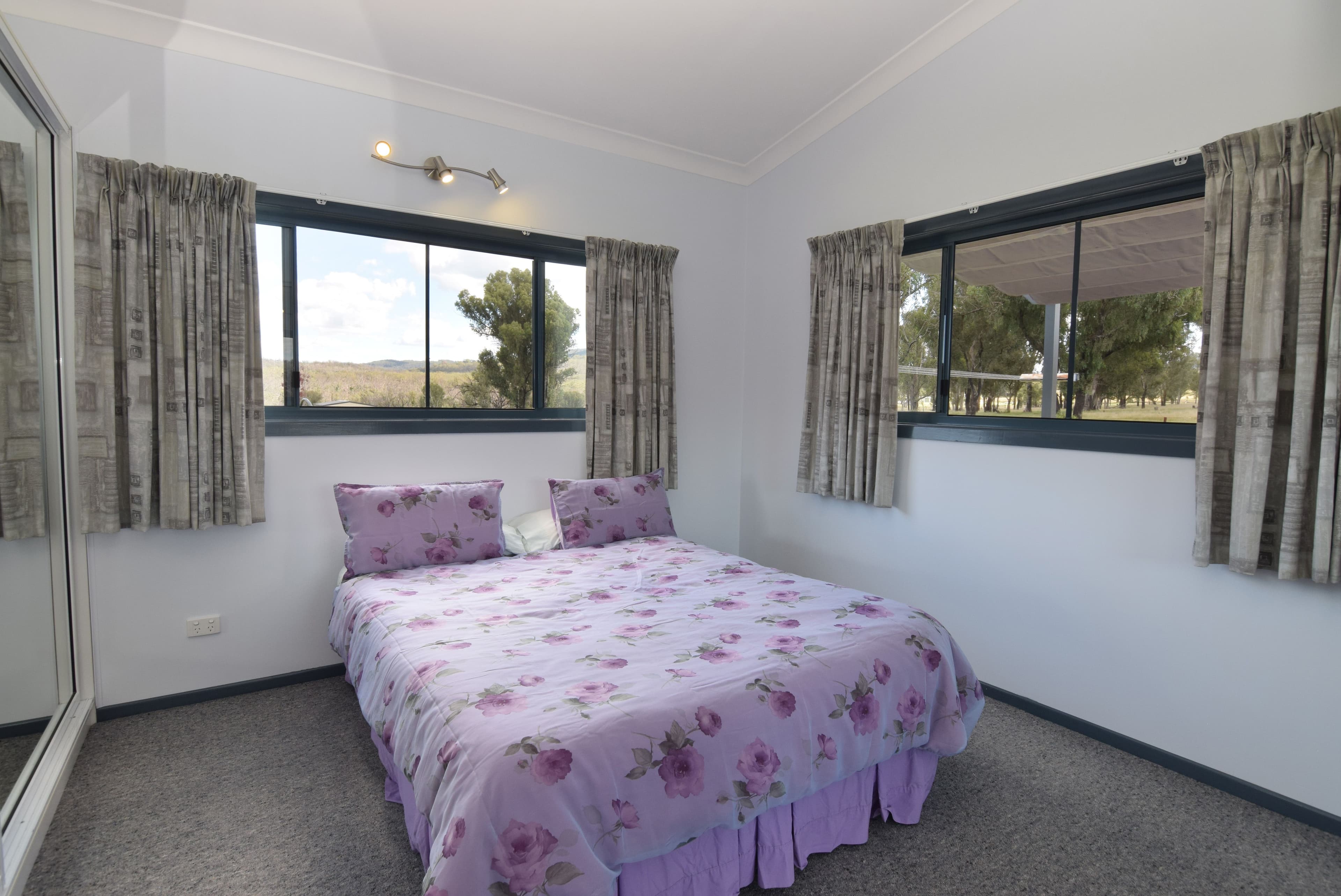 4-10 Western Street, Tenterfield NSW 2372, Tenterfield - Thumbnail 5