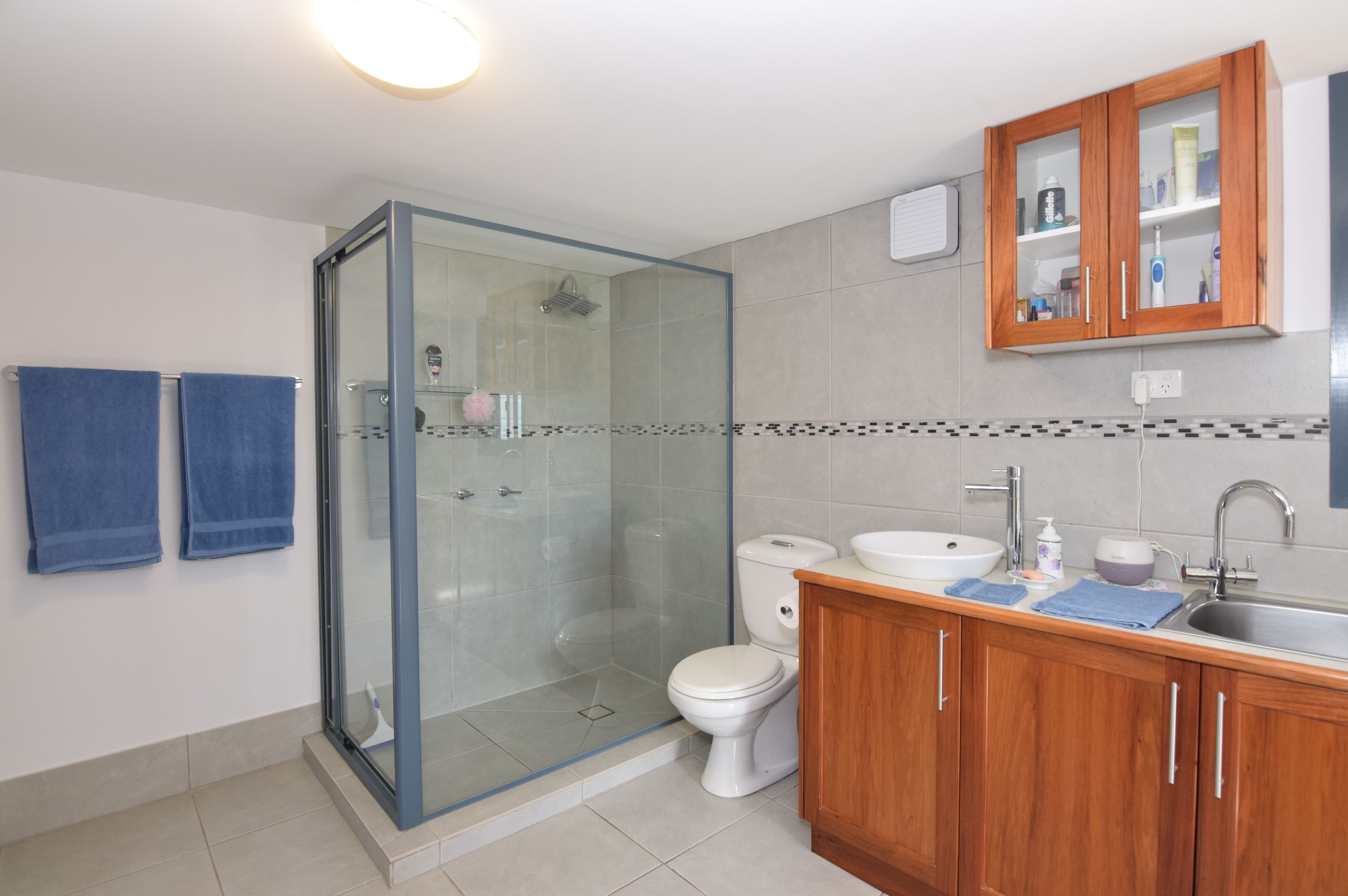 4-10 Western Street, Tenterfield NSW 2372, Tenterfield - Thumbnail 6