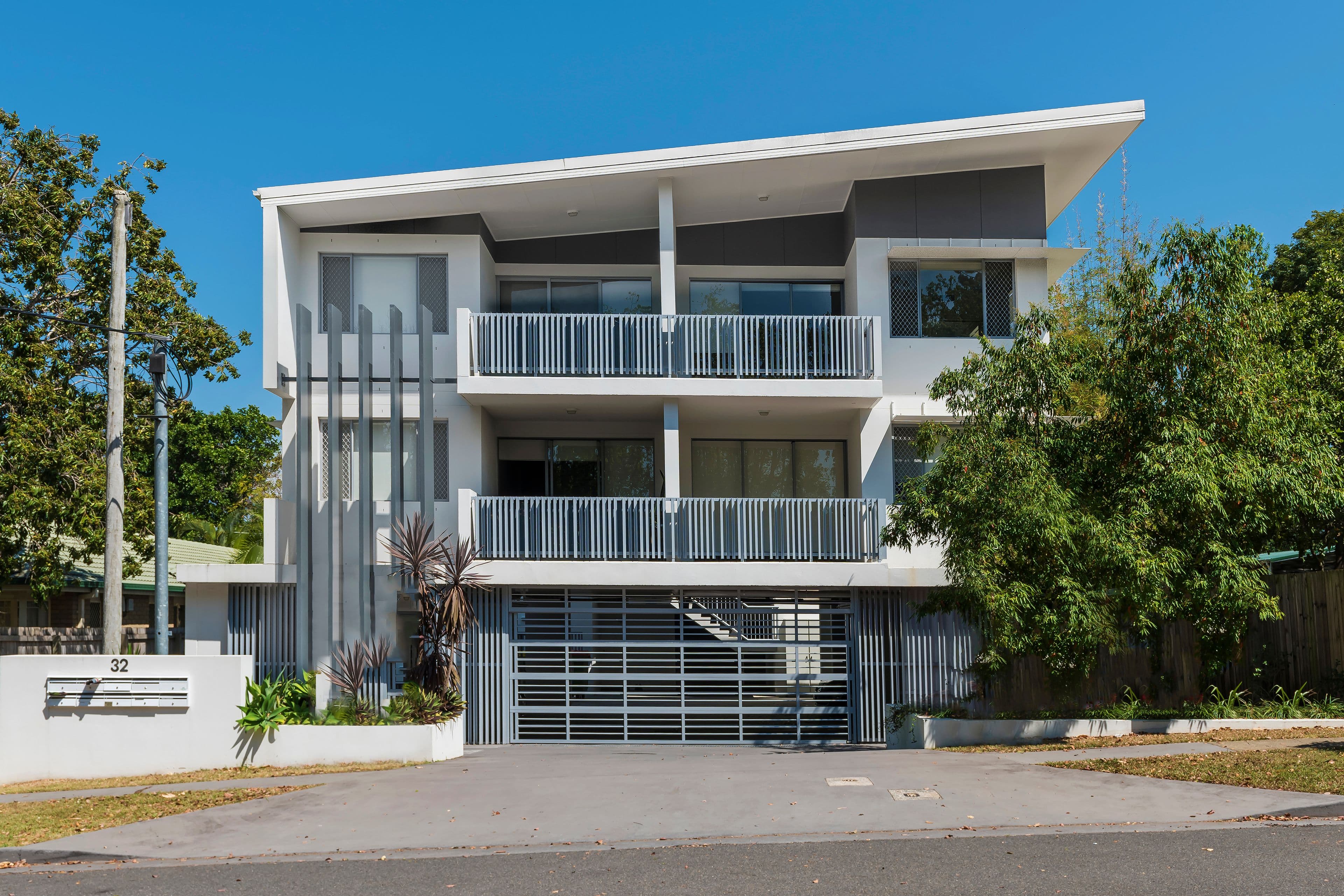32 Windsor Street, Hamilton QLD 4007, Hamilton - Thumbnail 2
