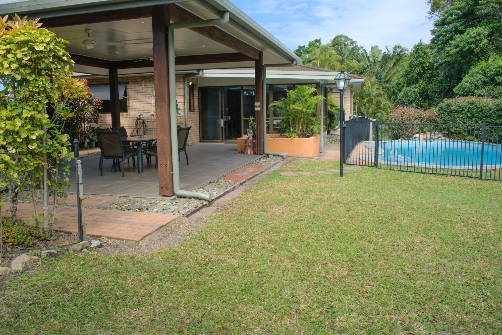 4 Moreton Street, Wongaling Beach QLD 4852, Wongaling Beach - Thumbnail 7