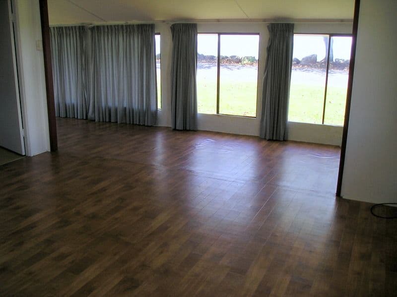 11 Esplanade, FLYING FISH POINT QLD 4860, Flying Fish Point - Thumbnail 3