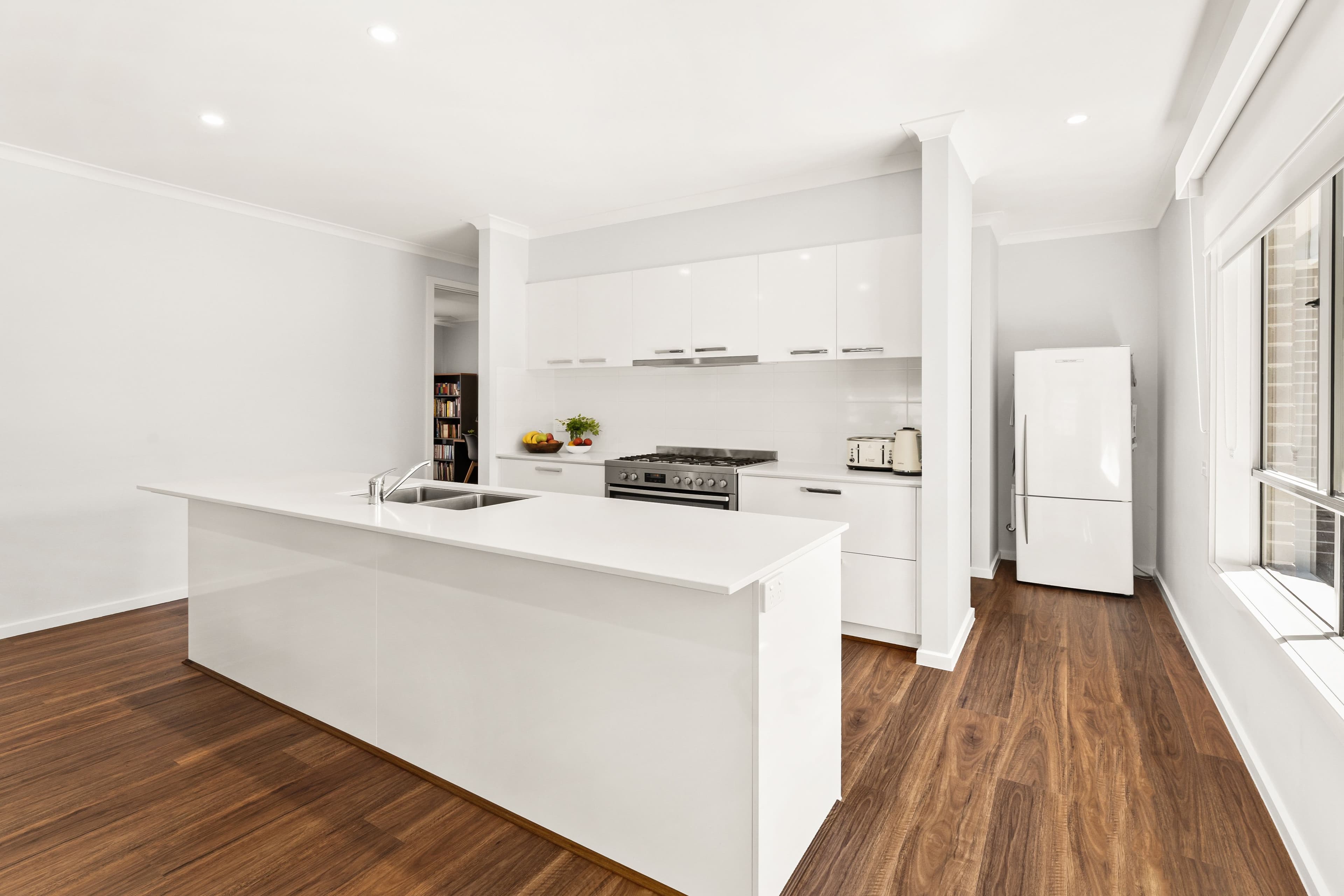 7 Violet Street, Bunyip VIC 3815, Bunyip - Thumbnail 3
