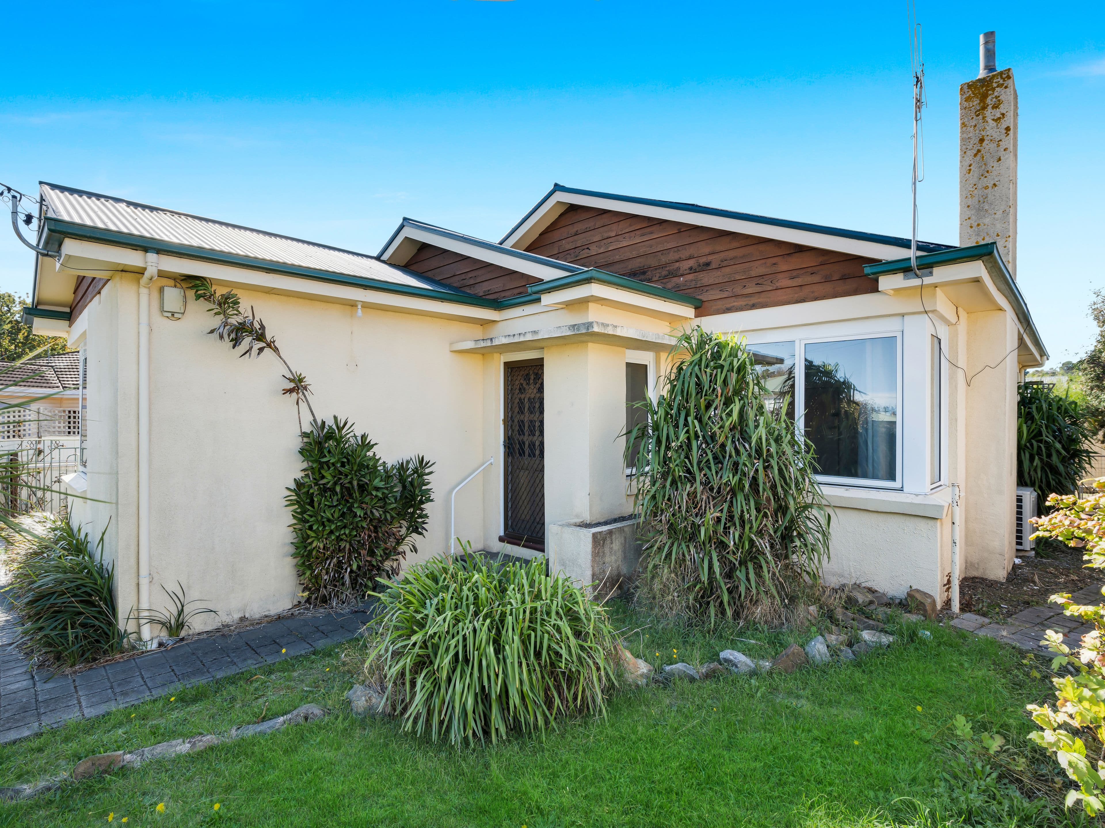 2 Truscott Grove, Mowbray TAS 7248, Mowbray - Thumbnail 2
