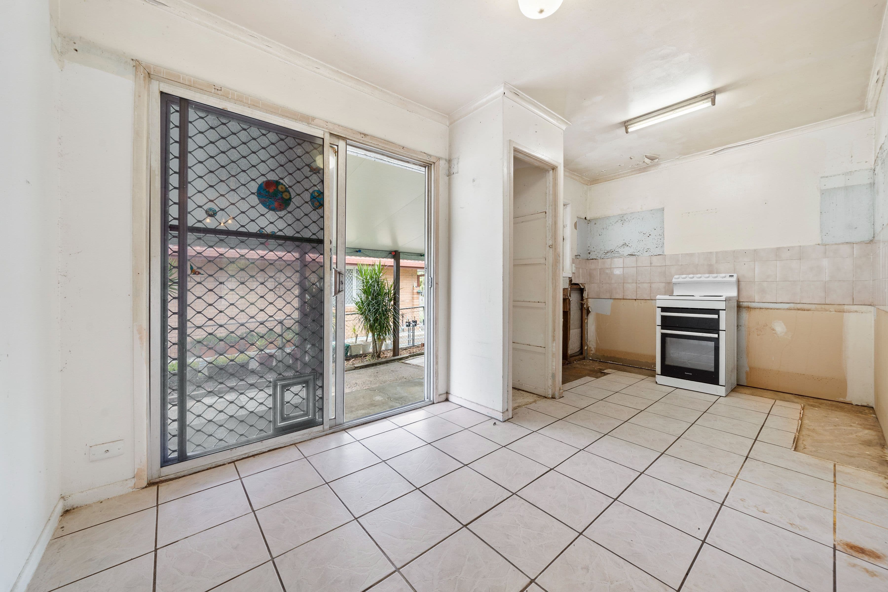2 Glenn Street, Slacks Creek QLD 4127, Slacks Creek - Thumbnail 4