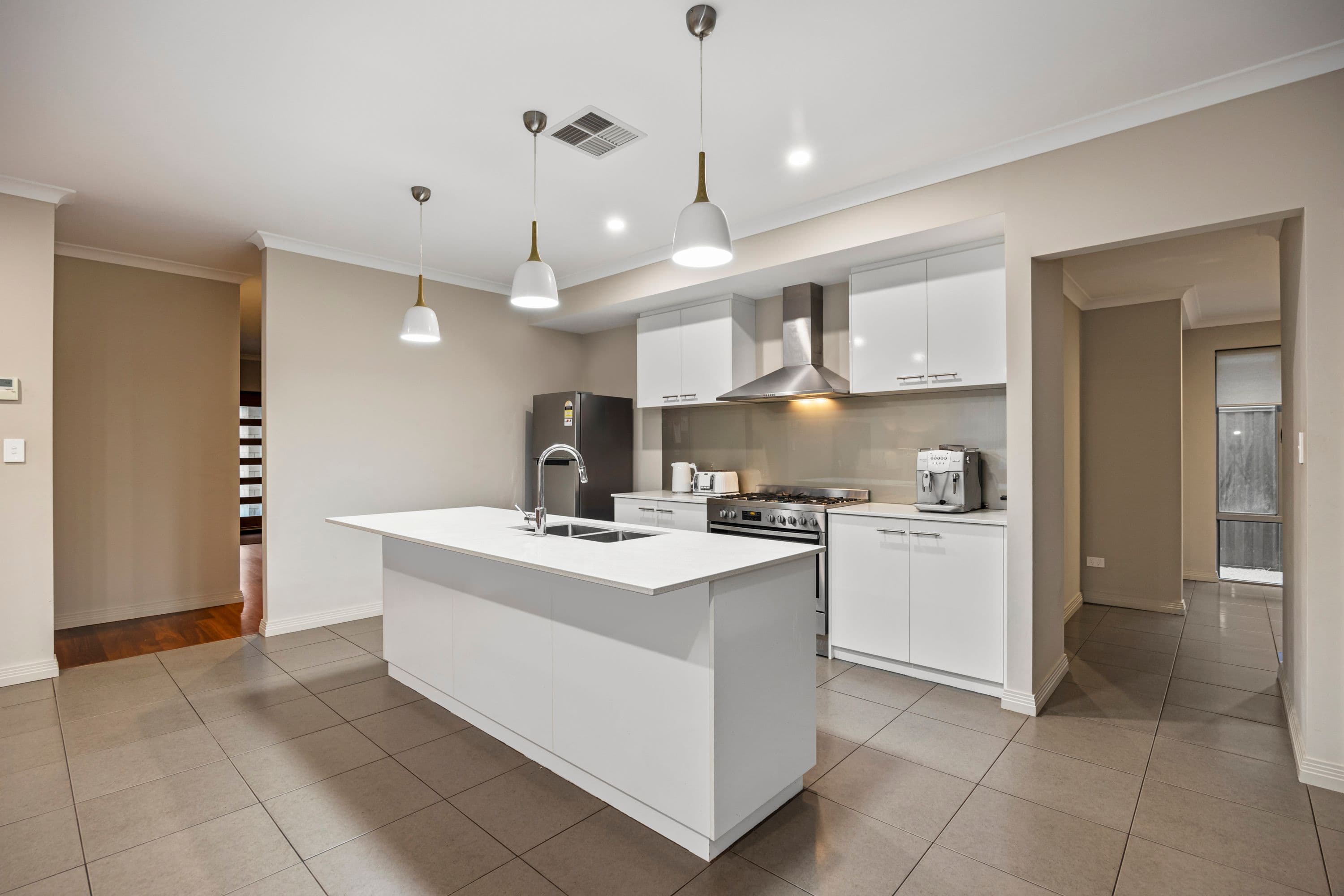 109 Huntington Parkway, Landsdale WA 6065, Landsdale - Thumbnail 6