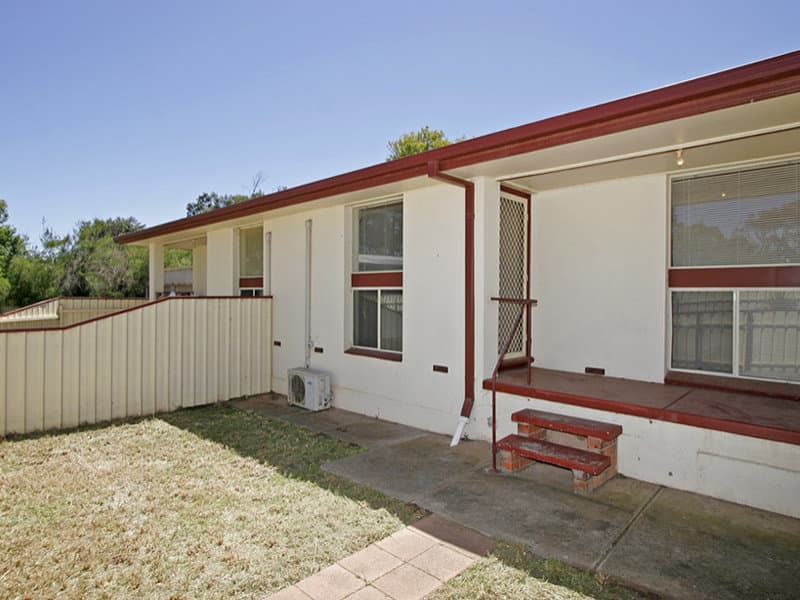 2-4, 2 Storey Avenue, Aldinga Beach - Thumbnail 2