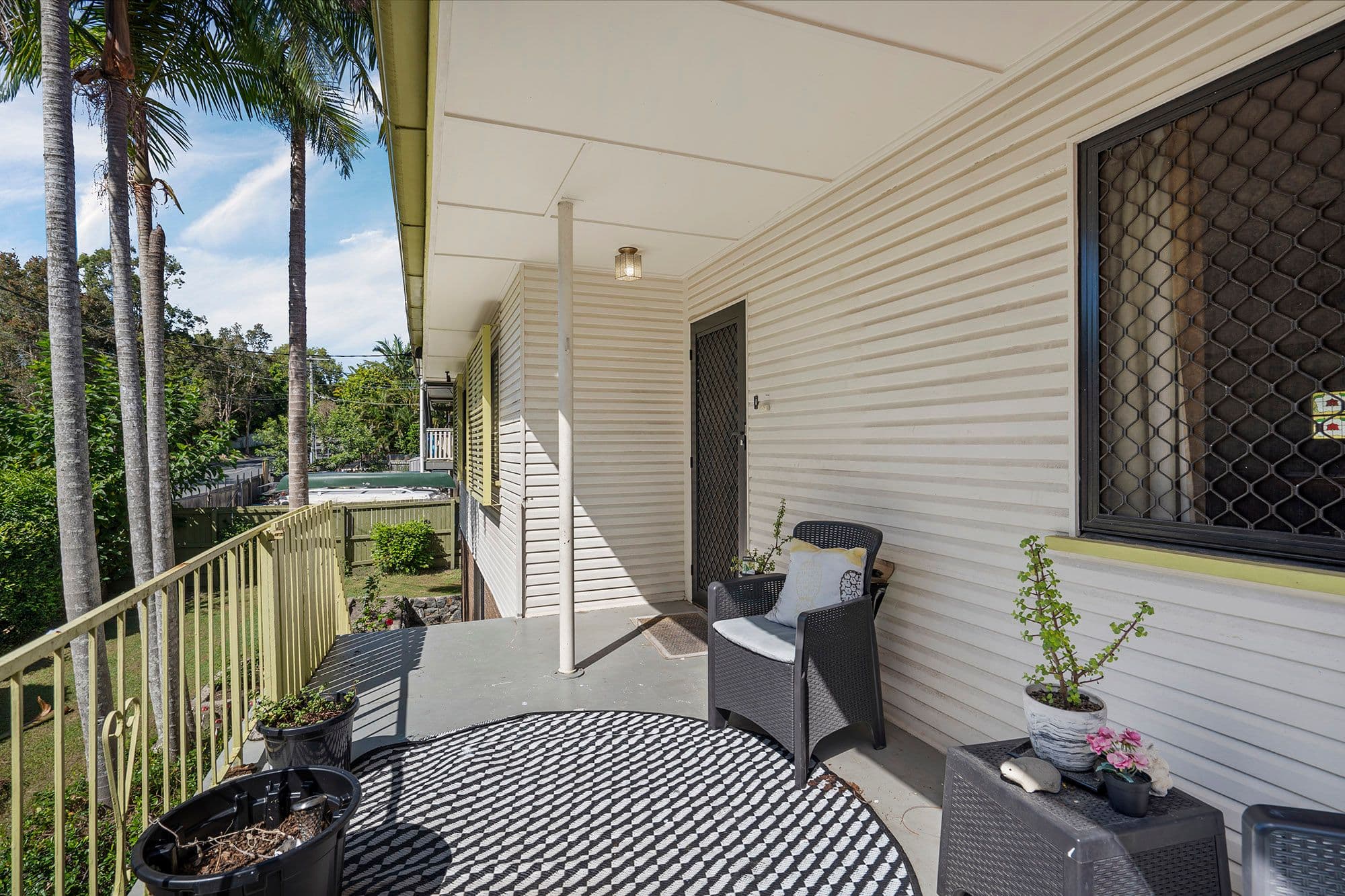 10 Willow Street, Woodridge QLD 4114, Woodridge - Thumbnail 3