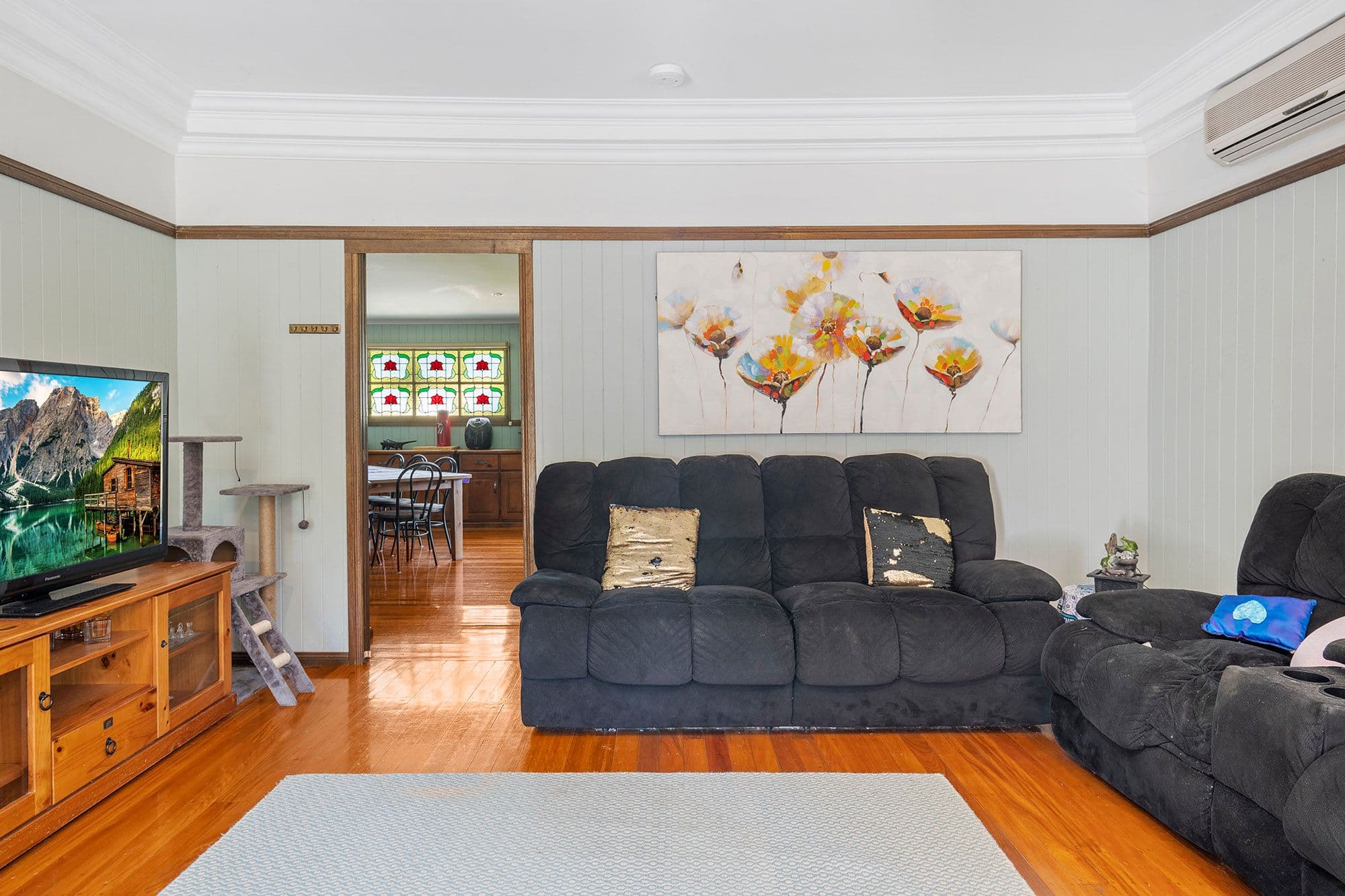 10 Willow Street, Woodridge QLD 4114, Woodridge - Thumbnail 5