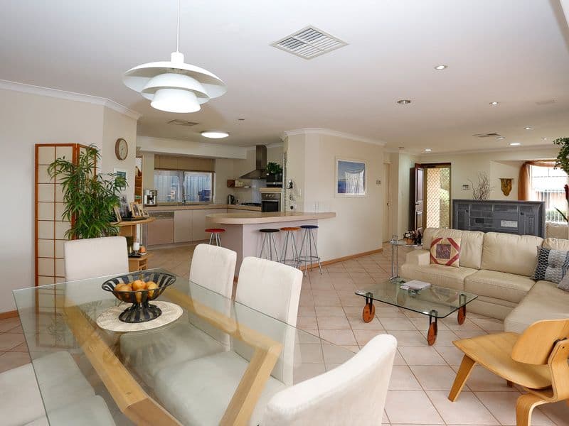 5 Calway Rise, Kiara WA 6054, Kiara - Thumbnail 2