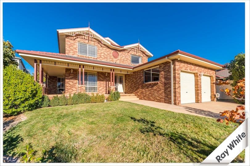 8 Binaburra Place, Karabar - Image 1