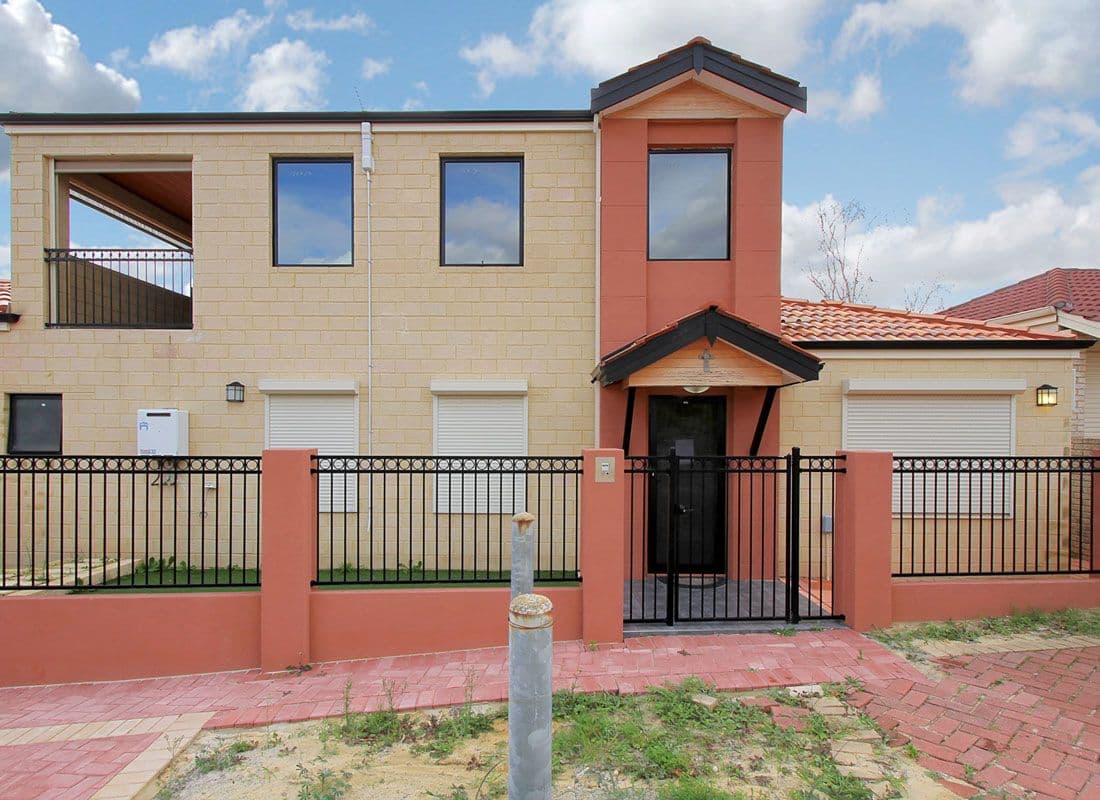 8 Palmer Place, EMBLETON WA 6062, Embleton - Thumbnail 2