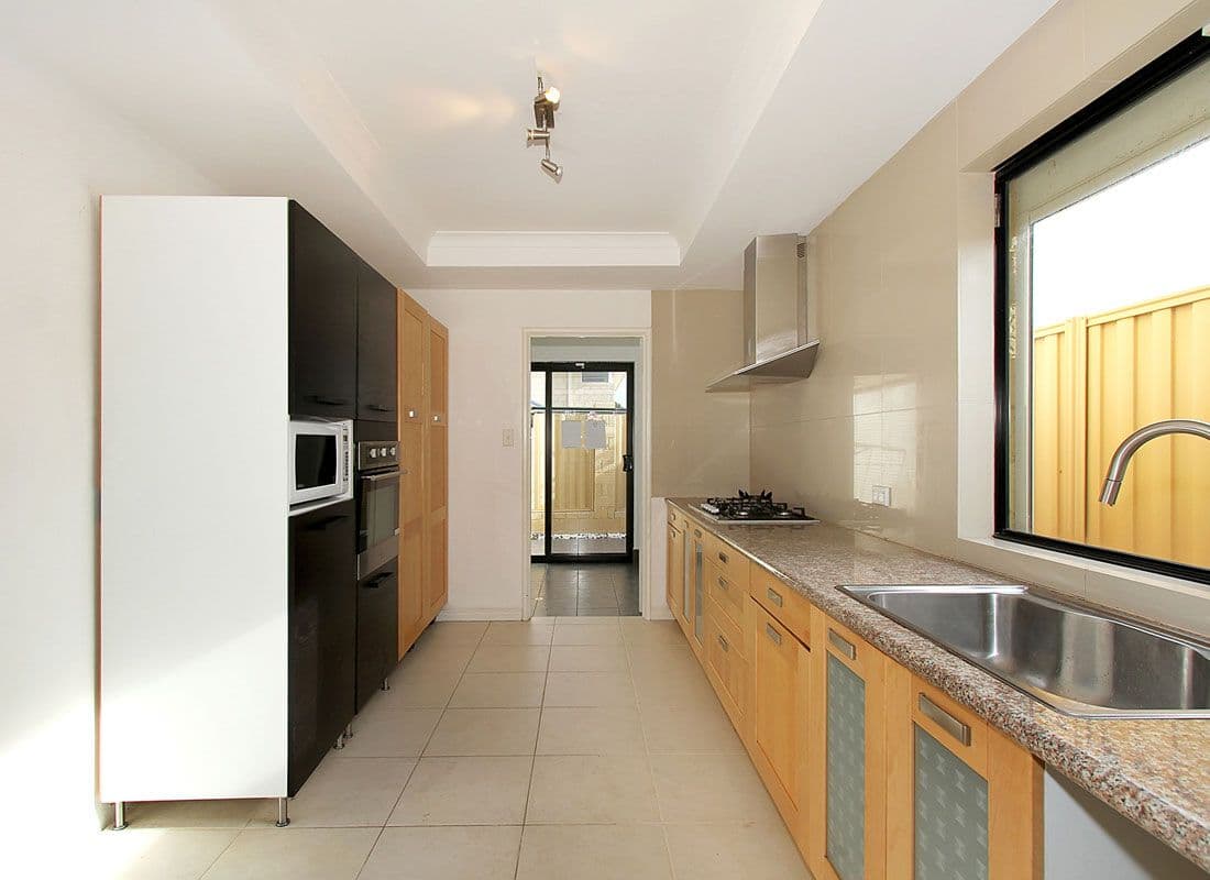 8 Palmer Place, EMBLETON WA 6062, Embleton - Thumbnail 3