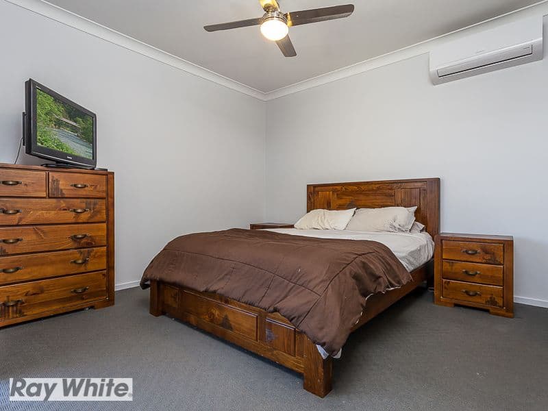 38 Capricorn Circuit, NORTH LAKES QLD 4509, North Lakes - Thumbnail 6
