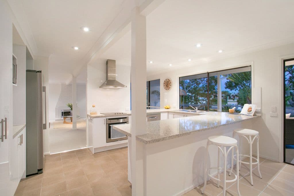 4 Laurel Court, Sorrento QLD 4217, Sorrento - Thumbnail 4