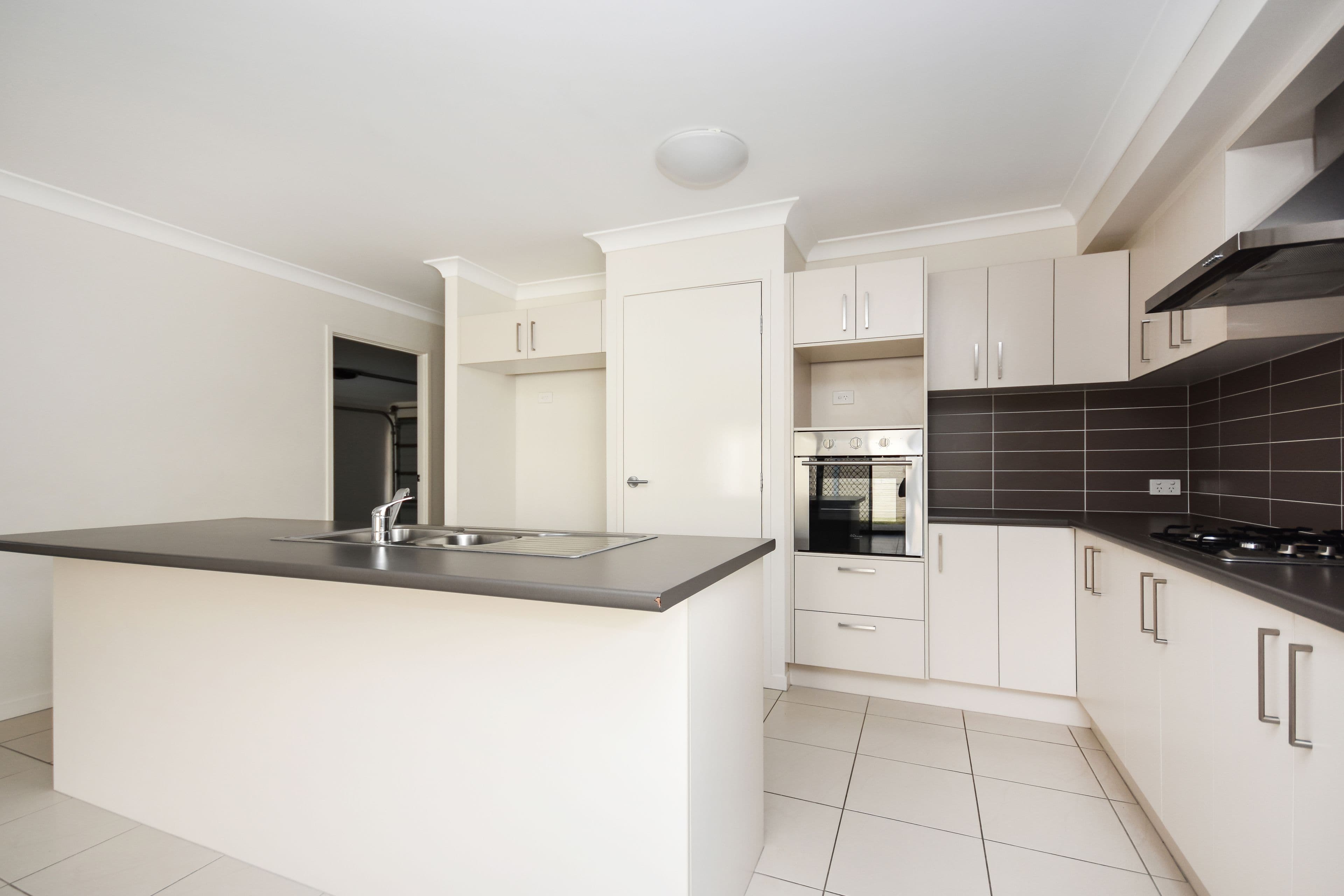 47 Dickson Crescent, North Lakes QLD 4509, North Lakes - Thumbnail 2