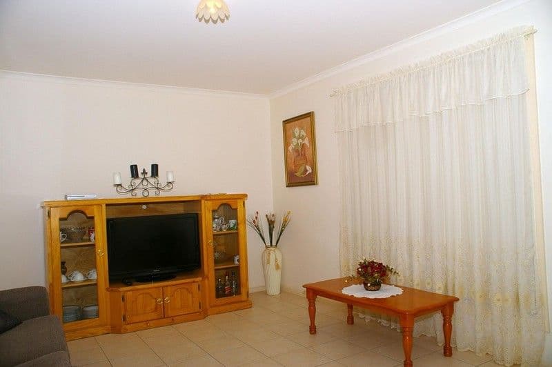 10 Fisher Drive, BERRI SA 5343, Berri - Thumbnail 2