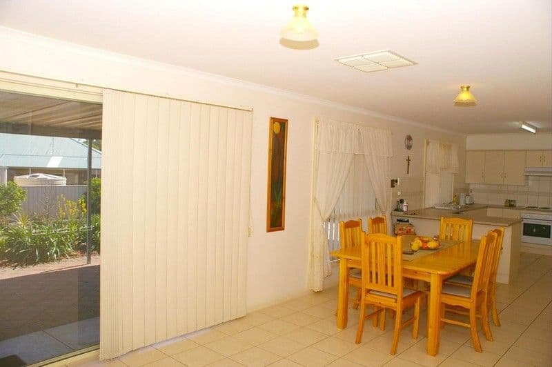 10 Fisher Drive, BERRI SA 5343, Berri - Thumbnail 5