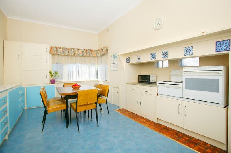 4 Esmond Street, PRESTON WEST VIC 3072, Preston - Thumbnail 3