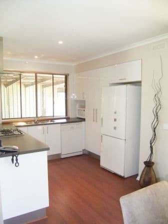 12 Julie Place, LAVINGTON NSW 2641, Lavington - Thumbnail 6