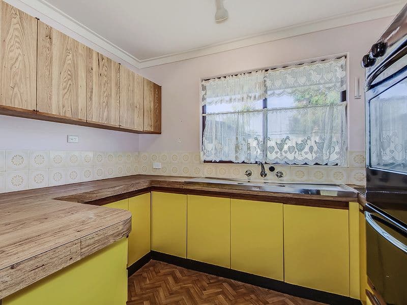 1 Barbados Close, SAFETY BAY WA 6169, Safety Bay - Thumbnail 2