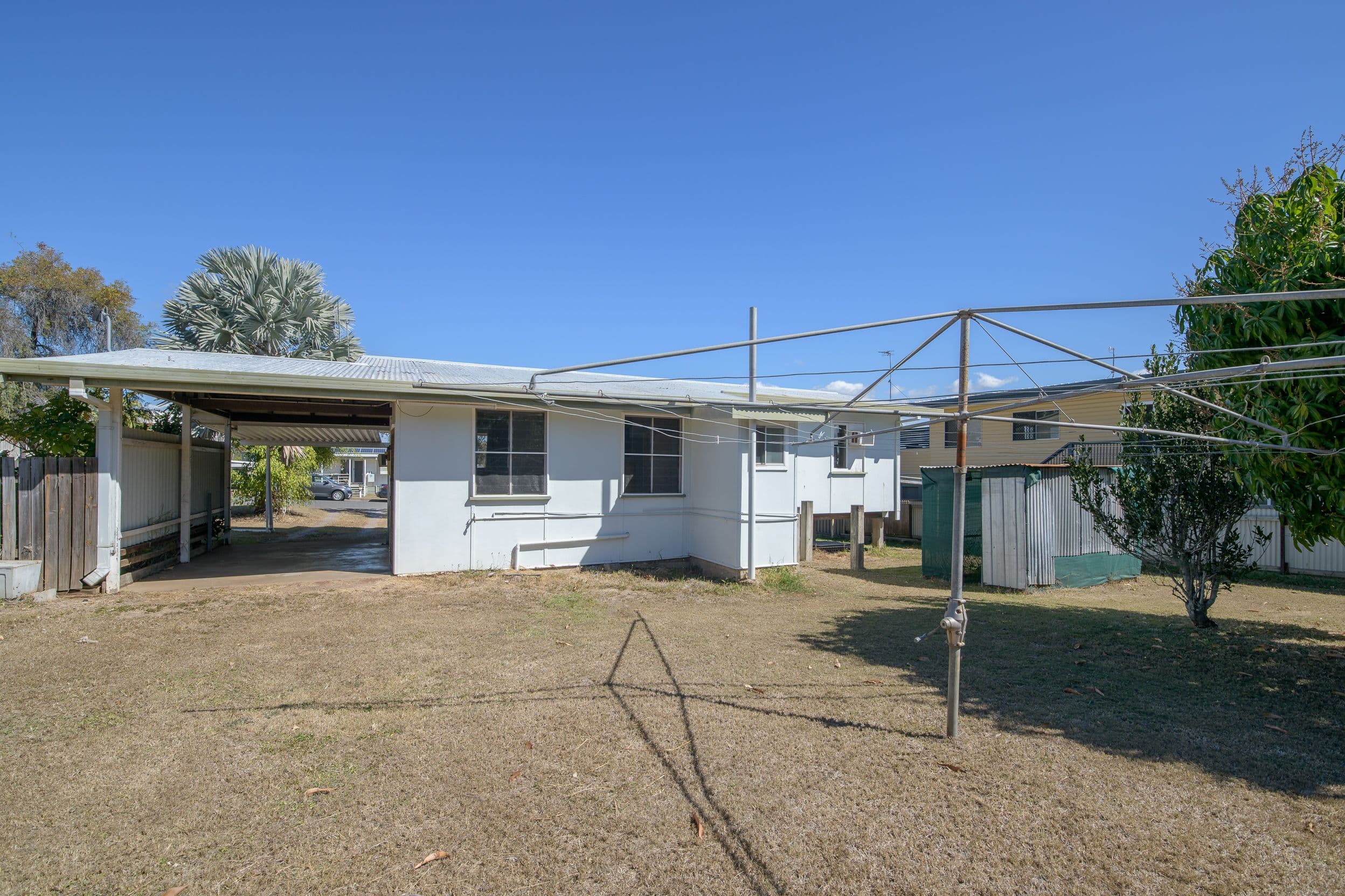 4 Harvey Street, West Gladstone QLD 4680, West Gladstone - Thumbnail 2