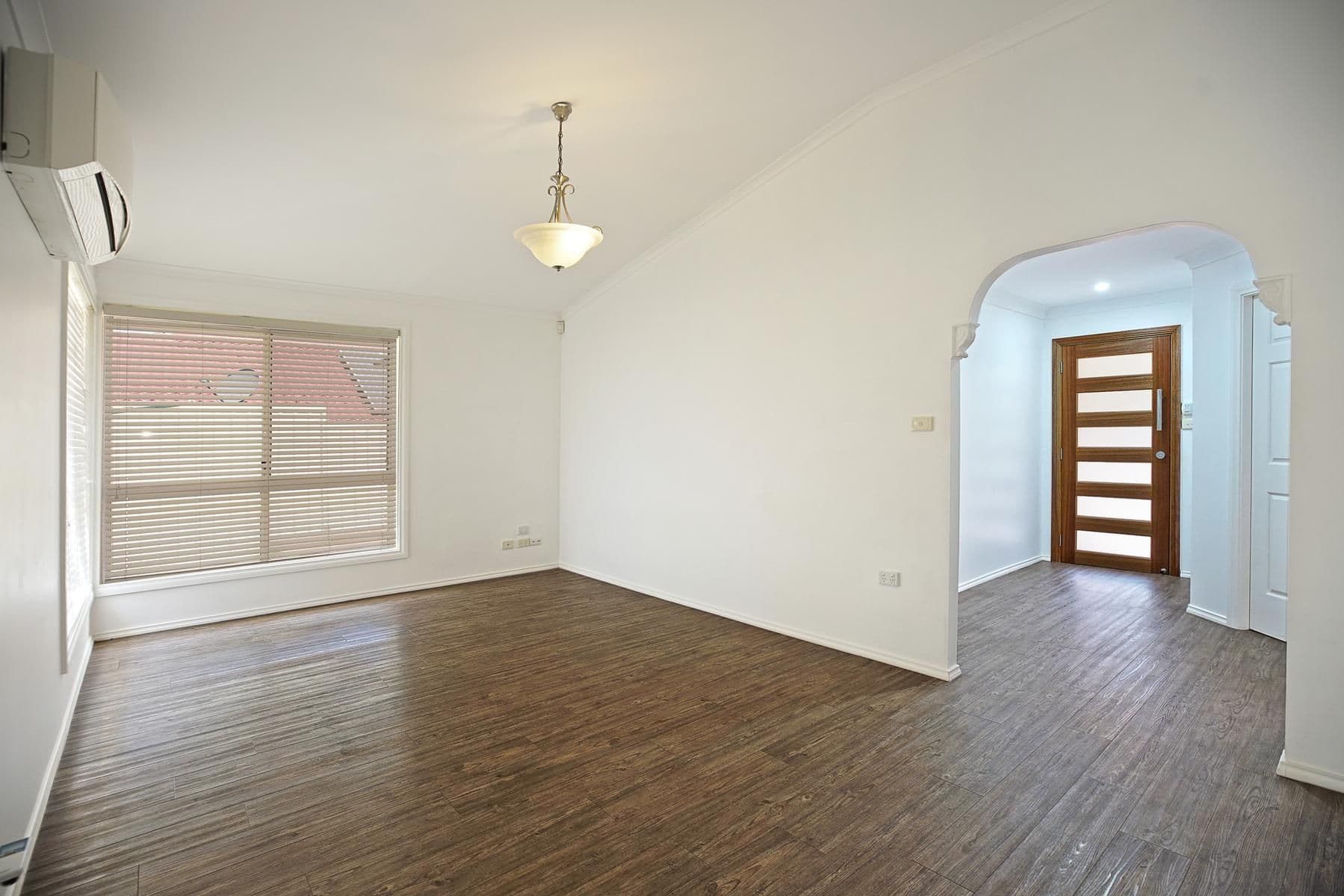 37 Oriole Street, Glenmore Park NSW 2745, Glenmore Park - Thumbnail 2