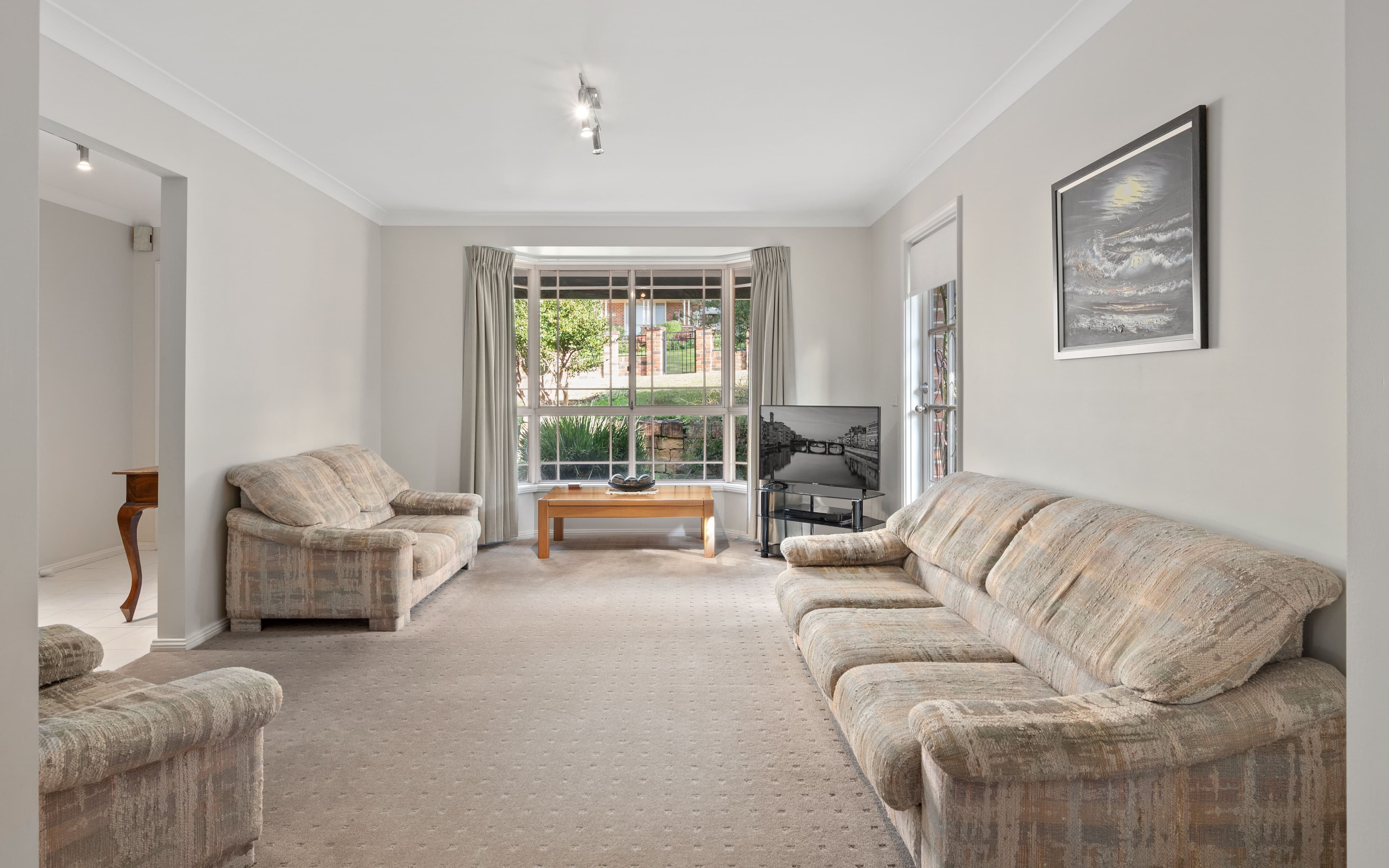 8 Sir John Jamison Circuit, Glenmore Park NSW 2745, Glenmore Park - Thumbnail 3