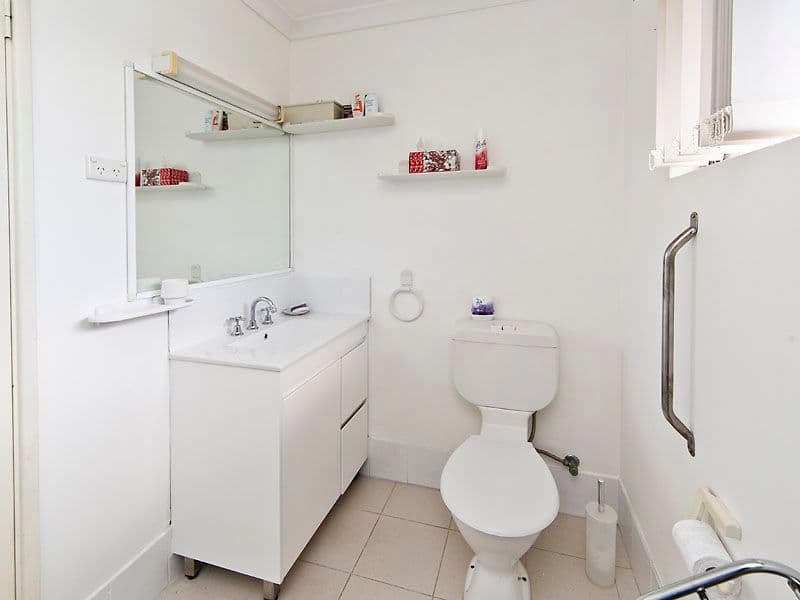 37 Gumnut Crescent, SAFETY BAY WA 6169, Safety Bay - Thumbnail 7