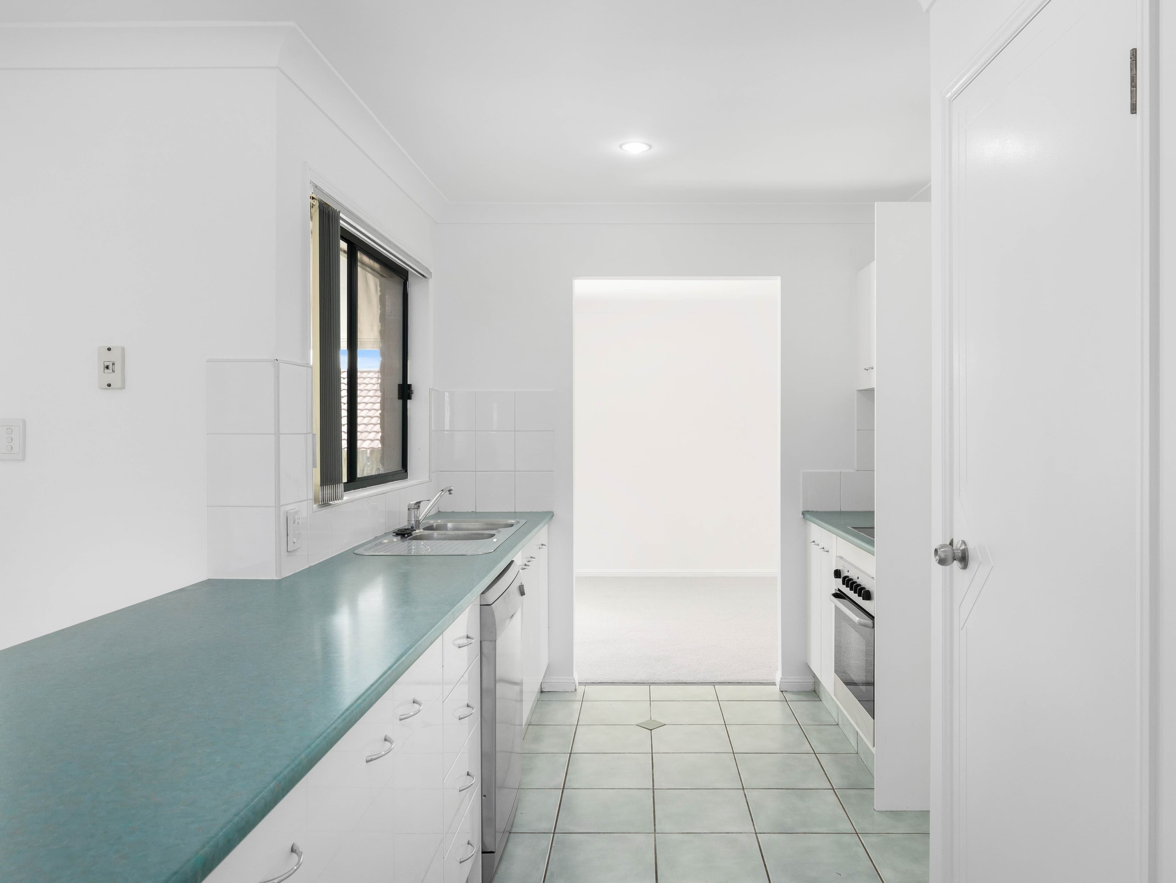 49 Blacks Beach Road, Blacks Beach, Blacks Beach - Thumbnail 4