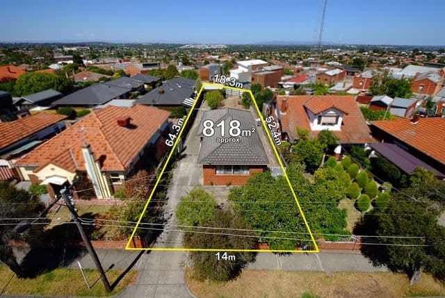 6 Oakhill Avenue, RESERVOIR VIC 3073, Reservoir - Thumbnail 3