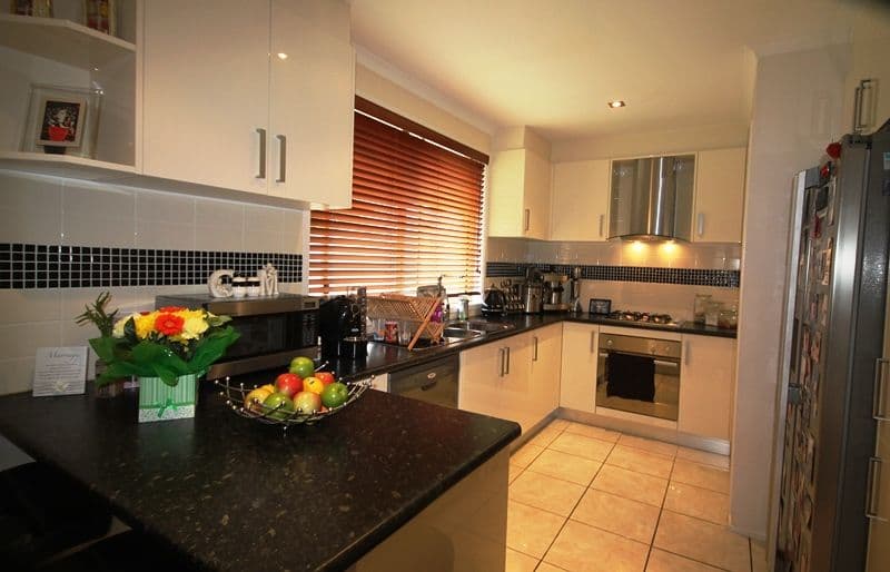 237 Wilson Road, GREEN VALLEY NSW 2168, Green Valley - Thumbnail 8