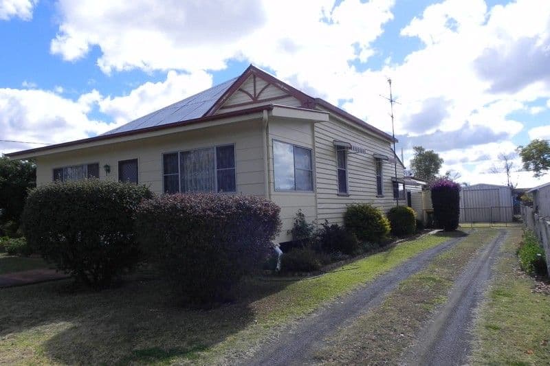 19 Hume, PITTSWORTH QLD 4356, Pittsworth - Thumbnail 8