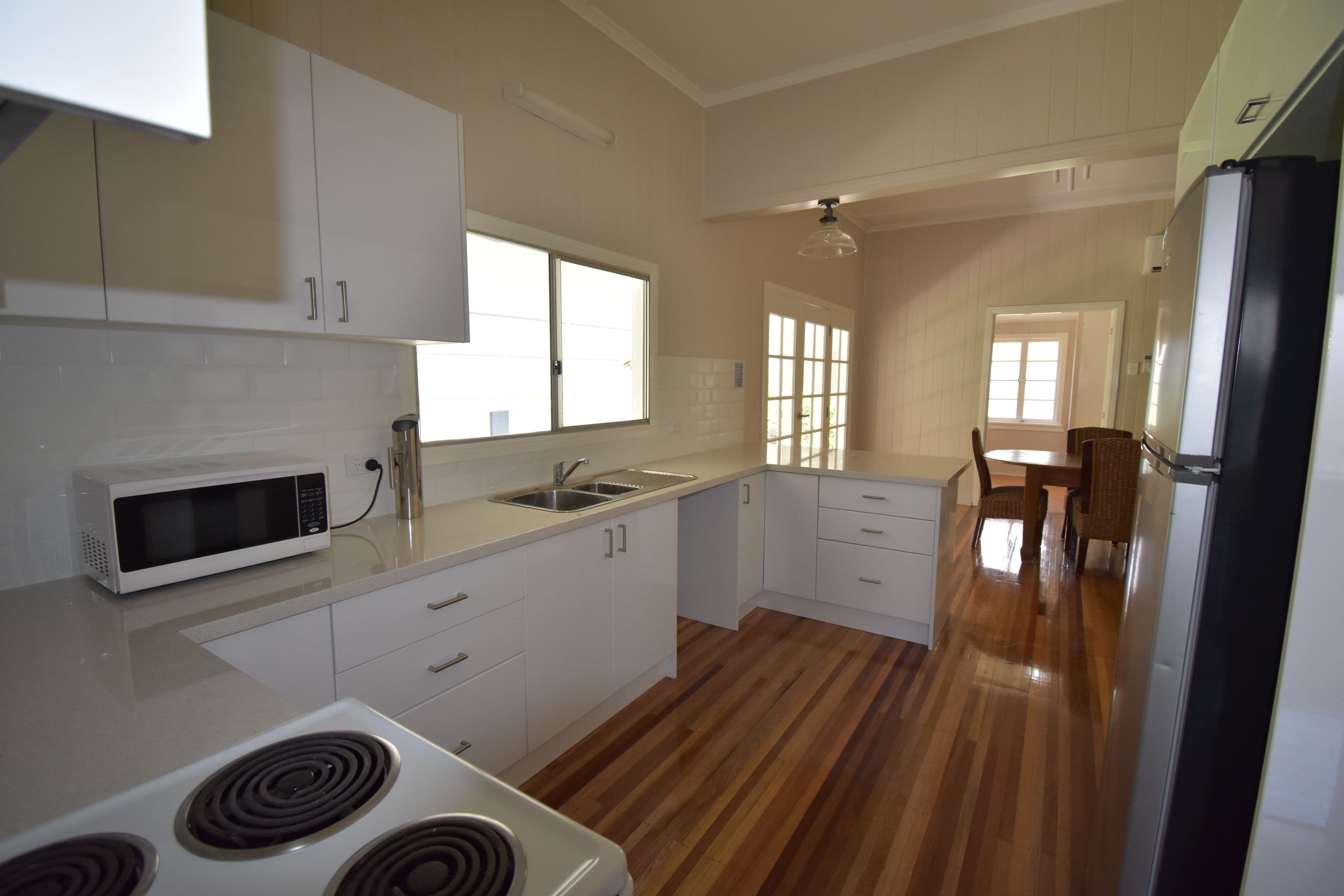 128 Cassowary Street, Longreach QLD 4730, Longreach - Thumbnail 5