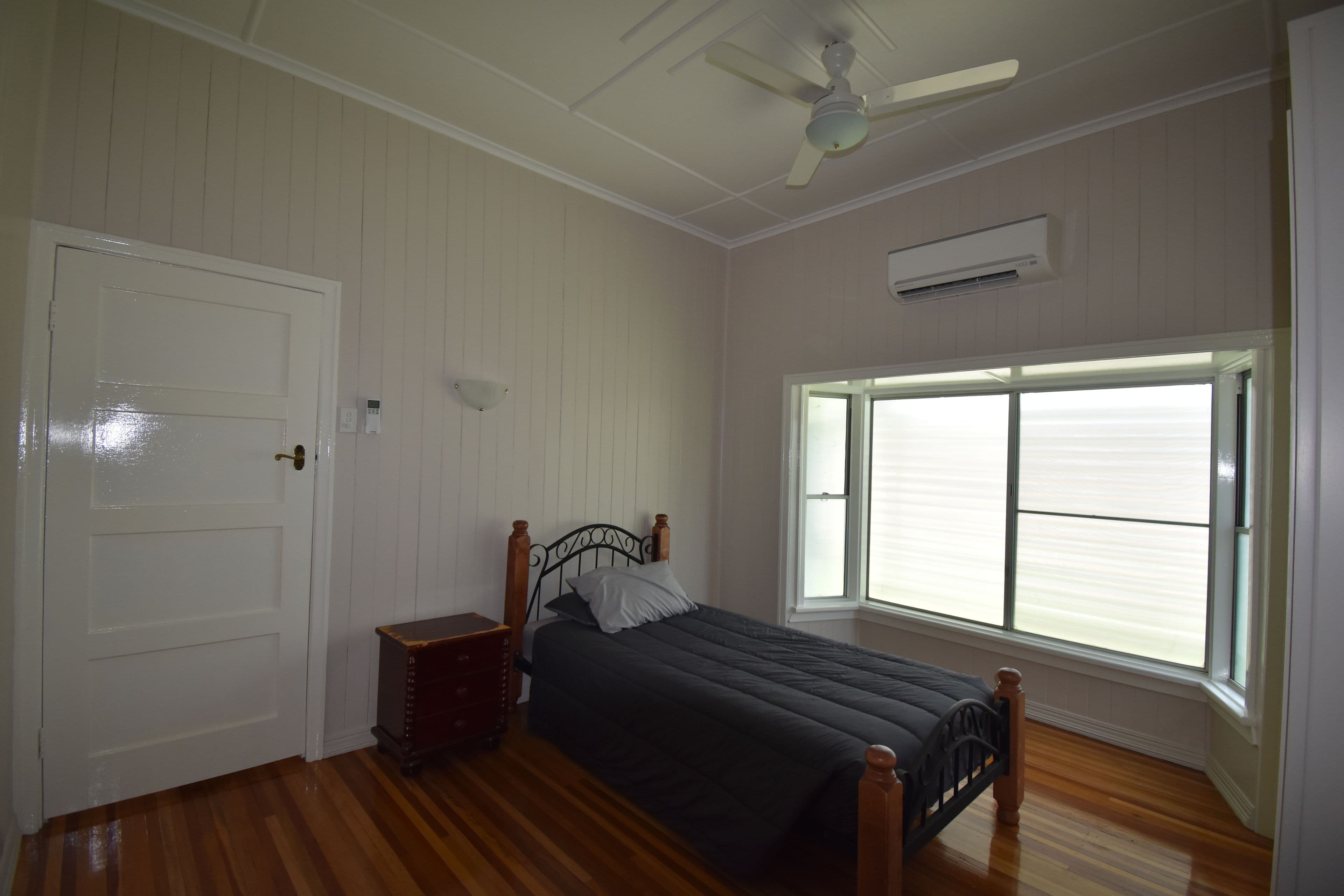 128 Cassowary Street, Longreach QLD 4730, Longreach - Thumbnail 8
