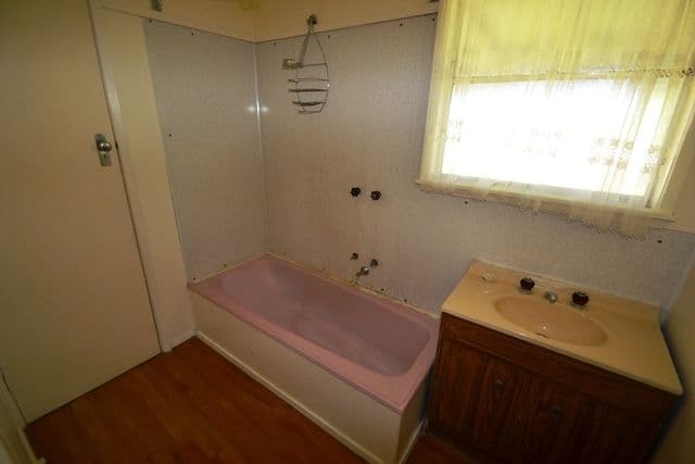 29 Howe Street, SEYMOUR VIC 3660, Seymour - Thumbnail 6