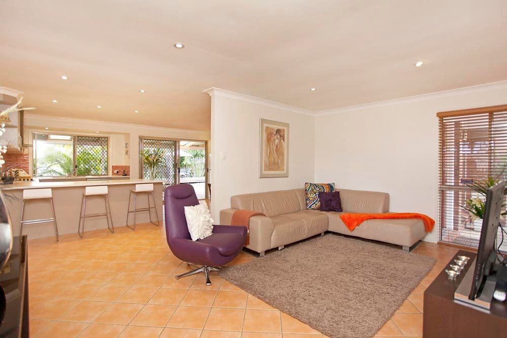 11 Holden Drive, SUNNYBANK HILLS QLD 4109, Sunnybank Hills - Thumbnail 5