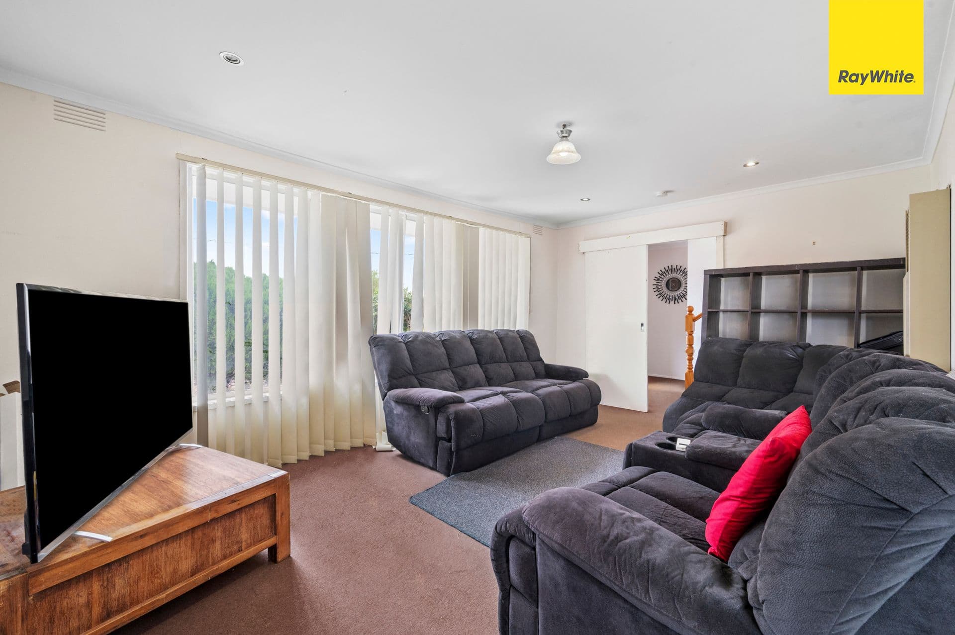 23 Mitchell Road, Melton South VIC 3338, Melton South - Thumbnail 3