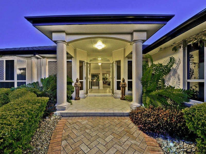 2 Parkwater Point, HELENSVALE QLD 4212, Helensvale - Thumbnail 4